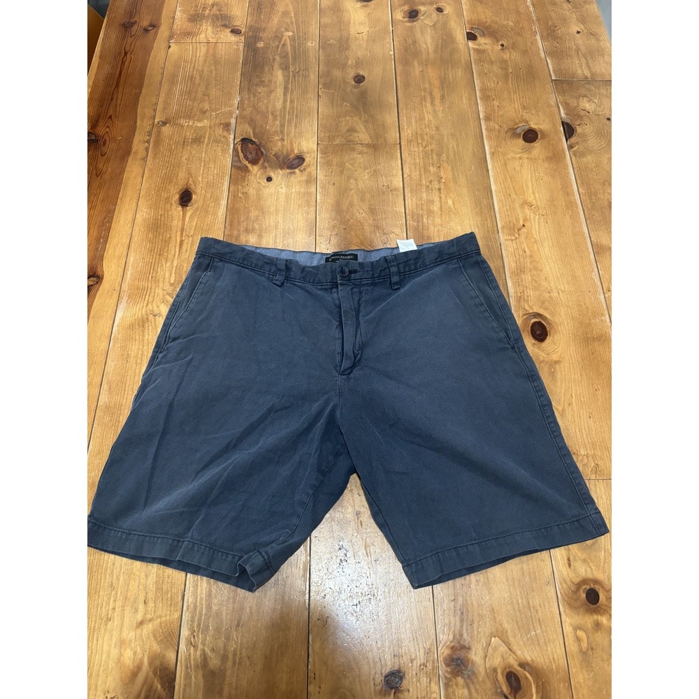 Banana Republic Aiden Chino Shorts Men's Size 36 Navy Blue Flat Front Cotton
